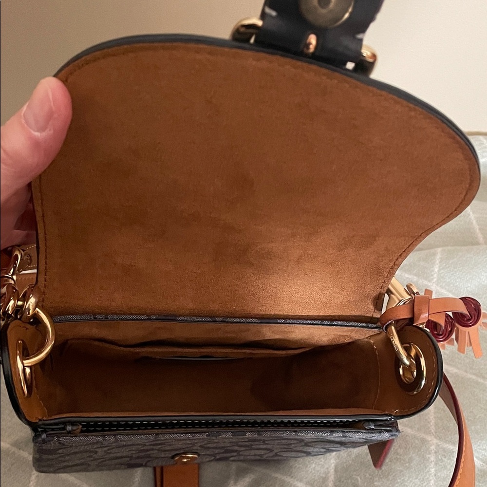 Coach Signature Blue and Tan Crossbody Bag - Picture 3 of 4